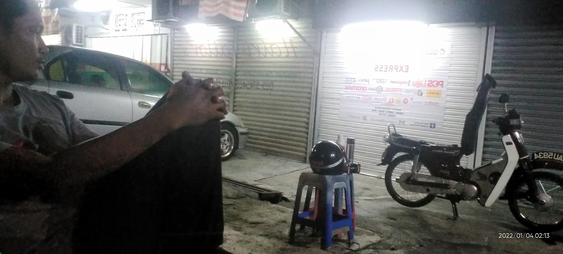 Black Kari AL Hartdat in Kuala Lumpur