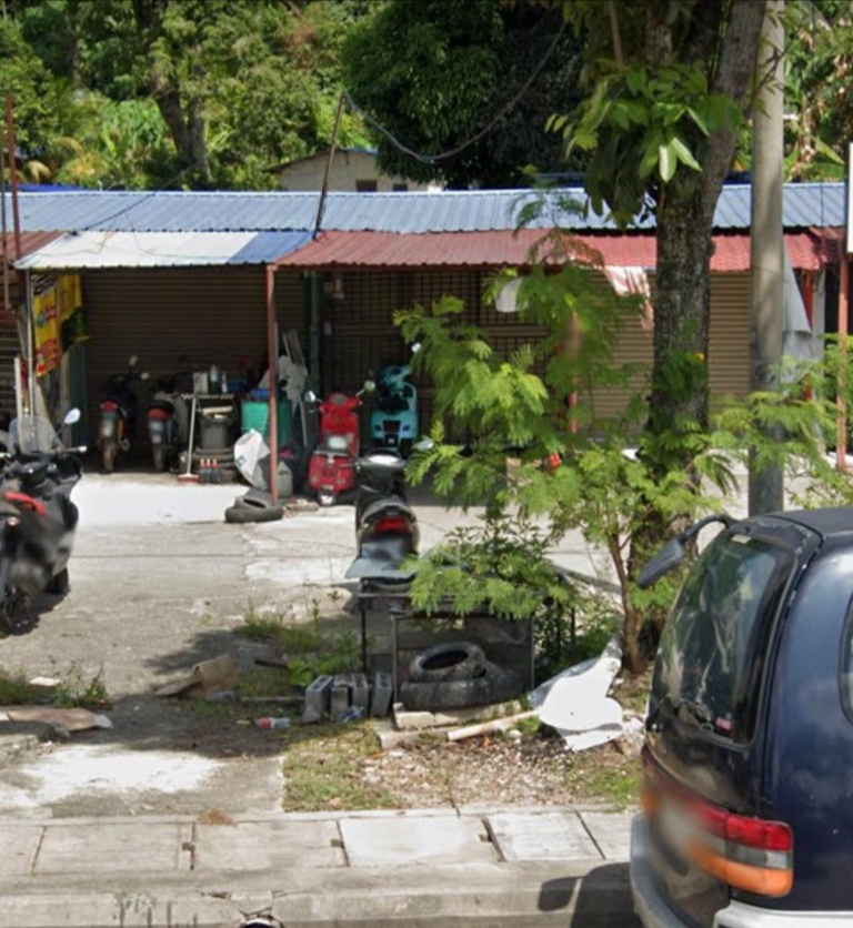 BMA GARAGE — photo 3