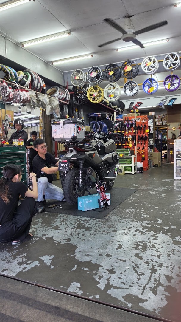 Choong Lin Motor in Cheras