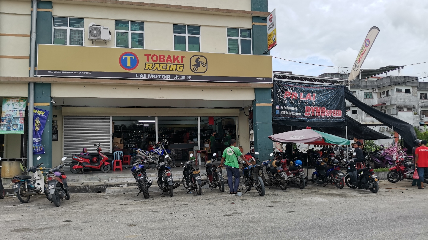 LAI MOTOR in Pantai Remis