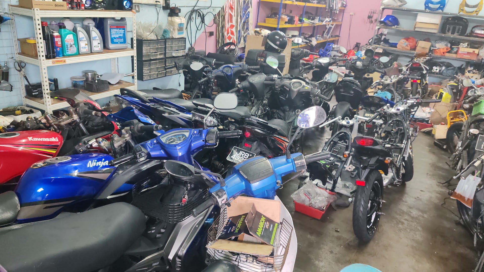 GGB PROJECT GARAGE in Masai