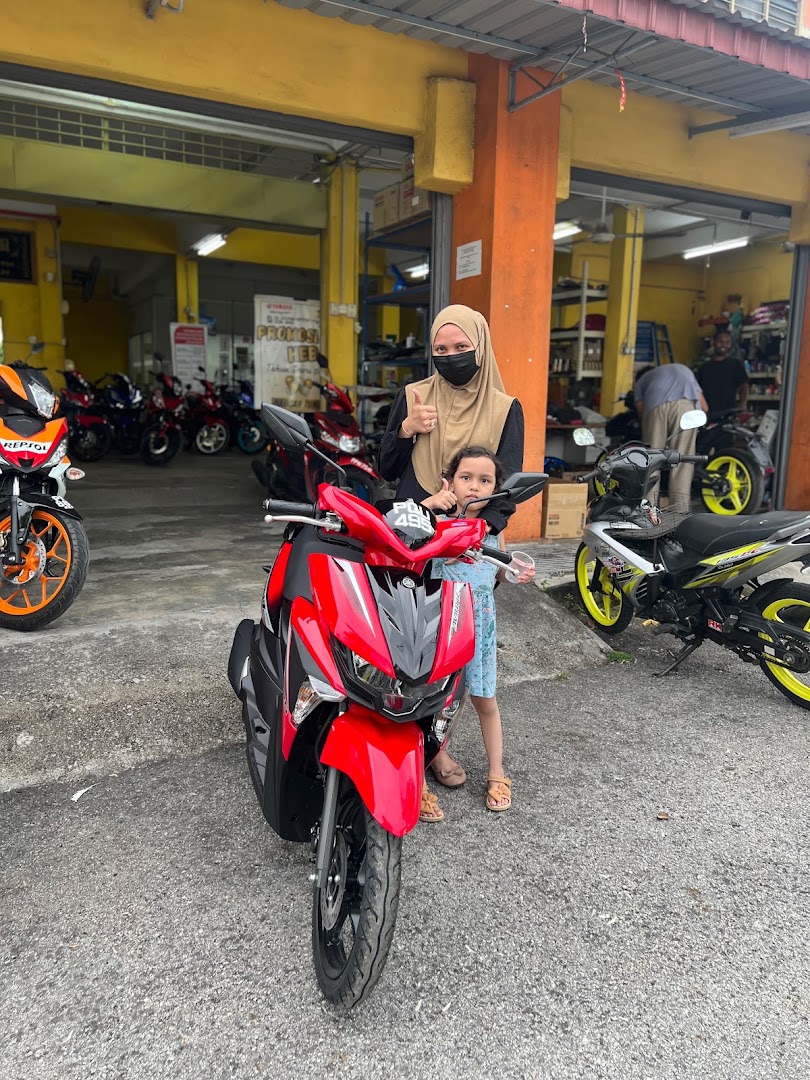 El Chong Motor Trading in Parit Buntar