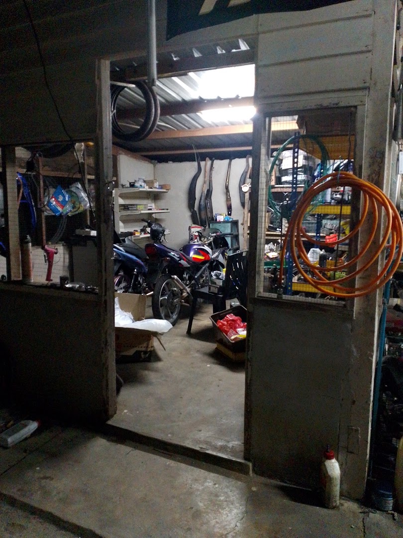 Chaq Garage — photo 3