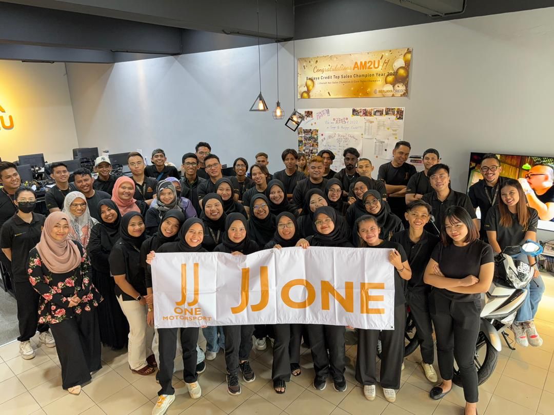 JJ ONE MOTORSPORT — photo 2