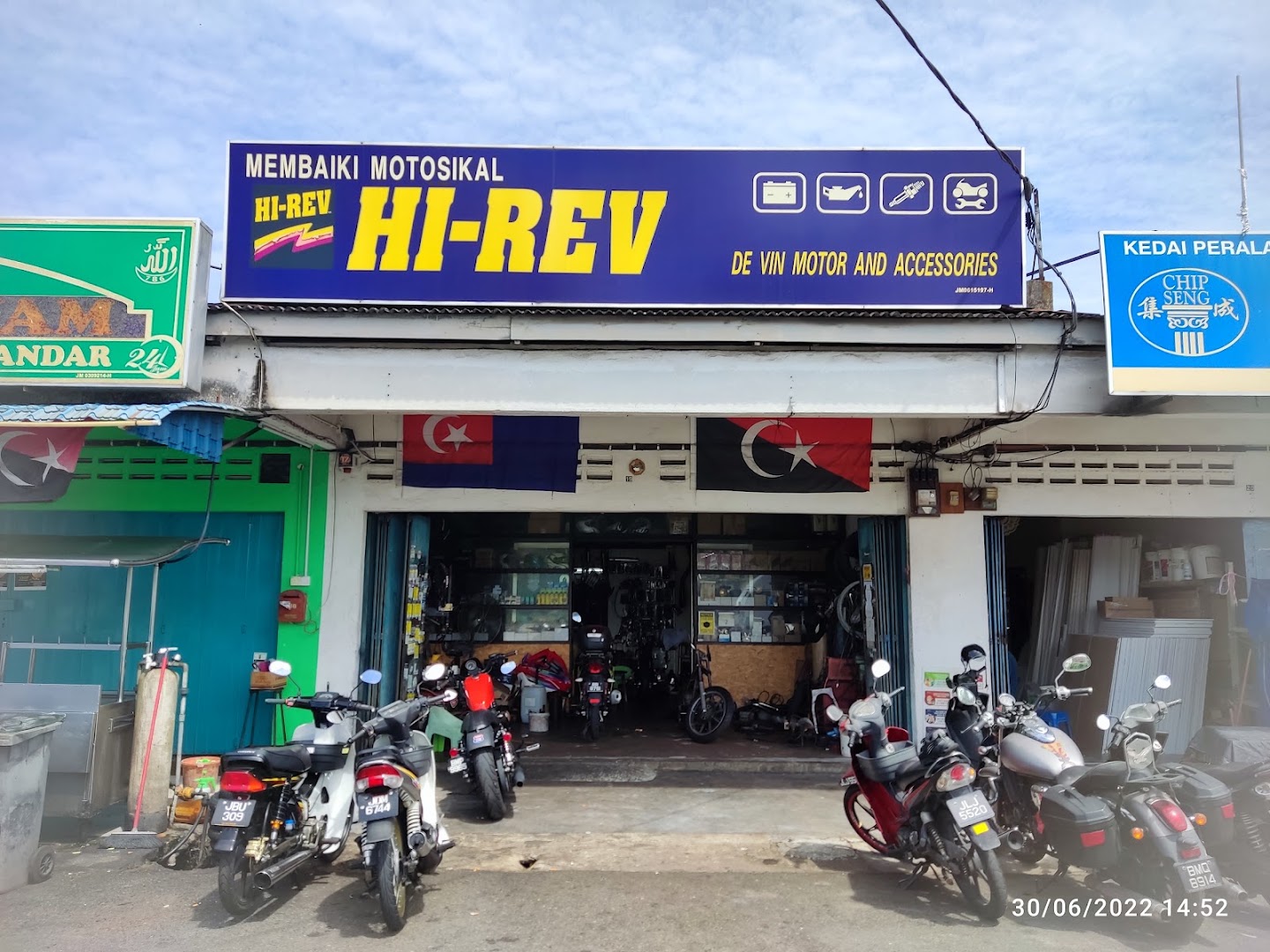 De vin motor and accessories in Batu Pahat
