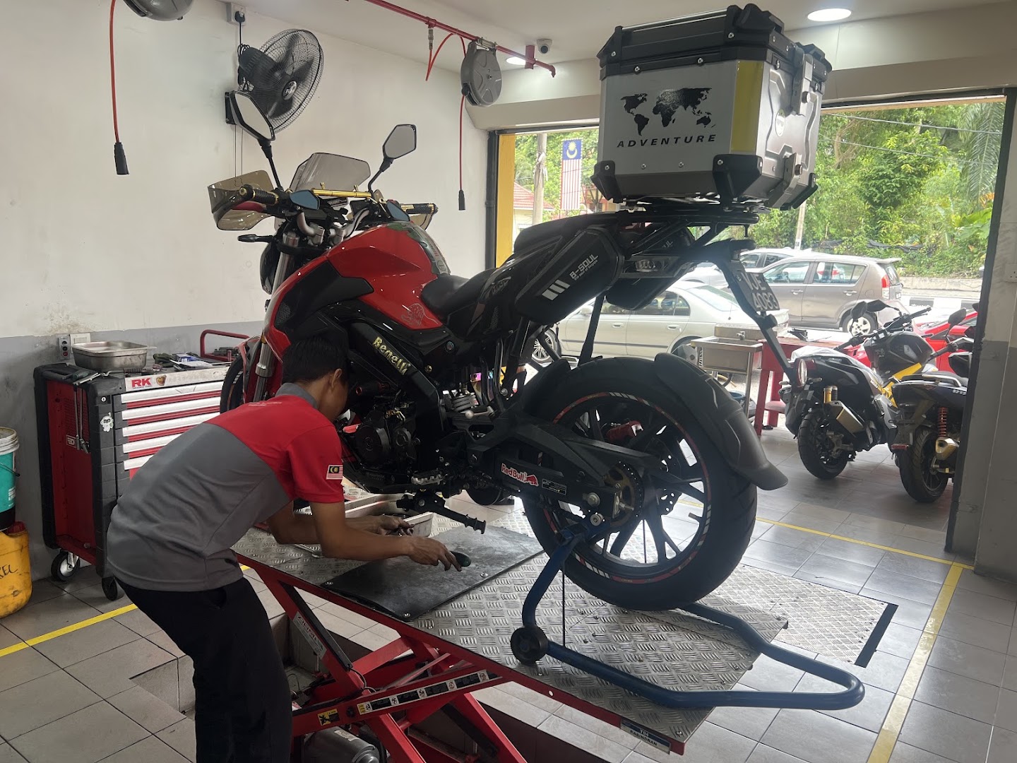 GT-Max Motors - Sentul — photo 3