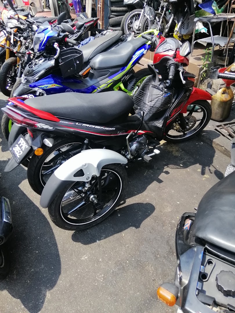 Mickey Motor in George Town
