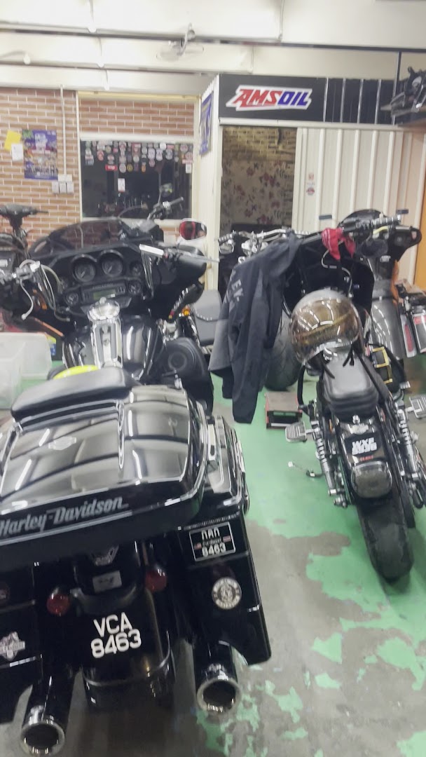 Nyamox cycle garage — photo 2