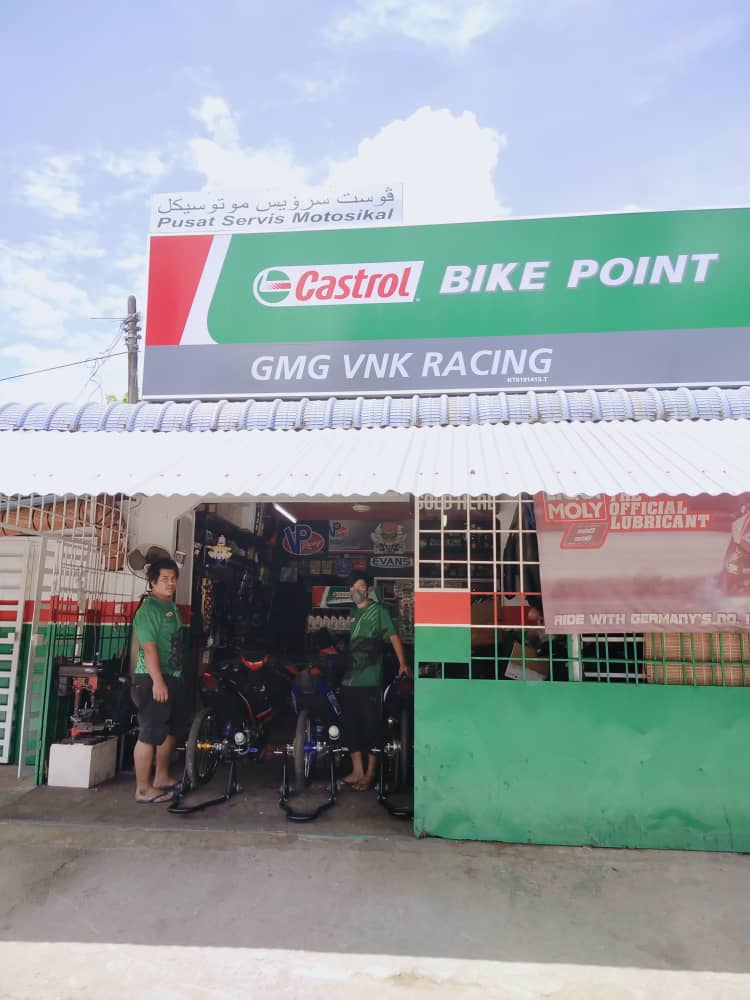 Castrol Bike Point - Gmg Vnk Racing in Tumpat