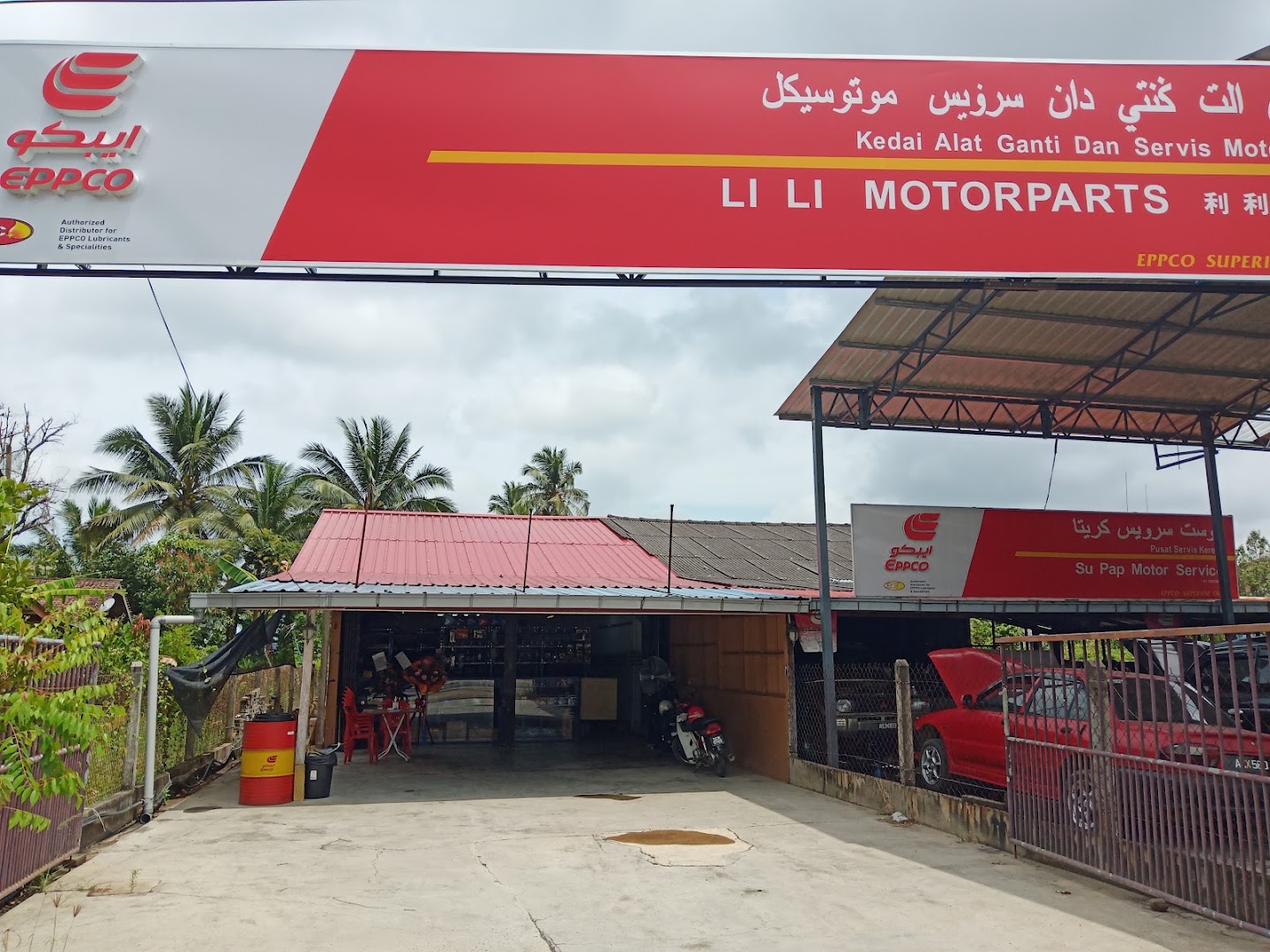 Li Li Motorparts in Tumpat