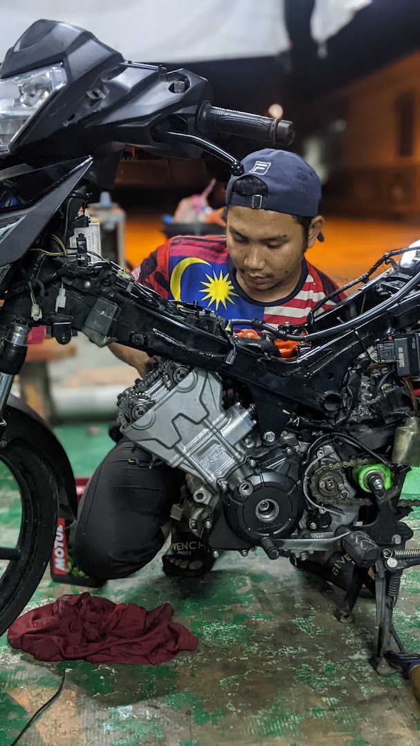 BENGKEL MOTOR DESA MURNI(KAREN MOTORPART) — photo 4
