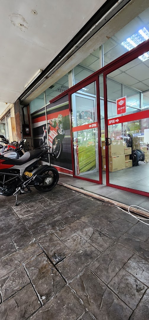 Welly Sungai Buloh Service Centre (Ngo Brother Cycle) — photo 3