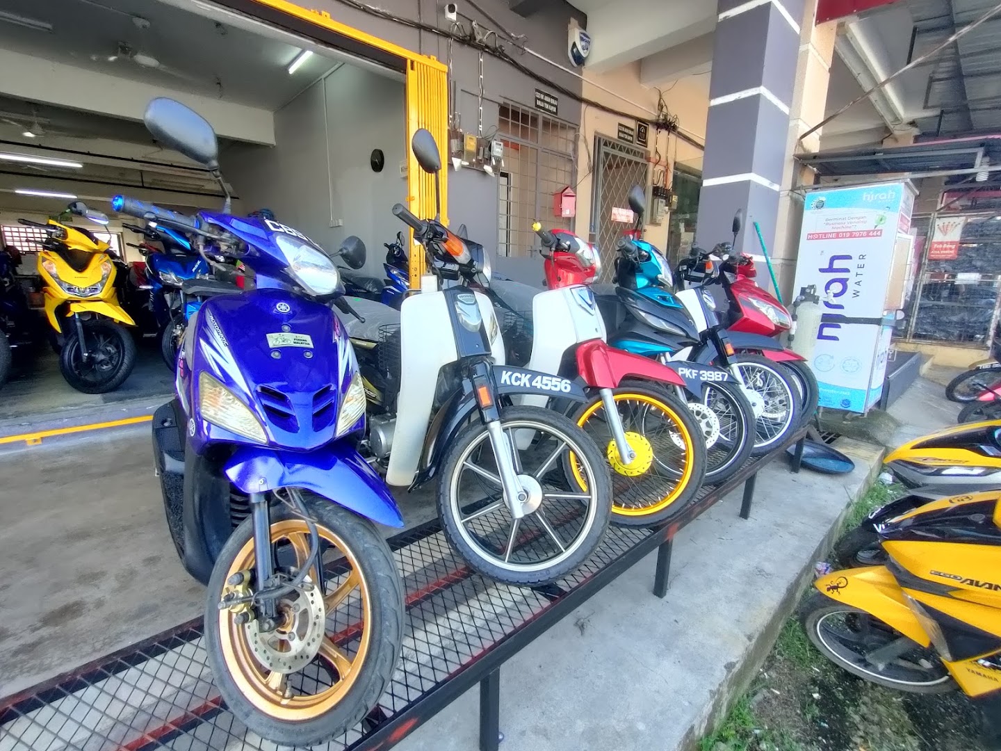SS MOTOR KEMAMAN TRADING in Chukai