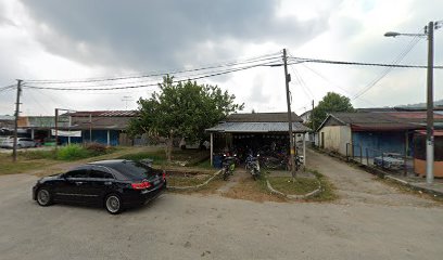 Yeong Fat Bengkel motor in Kulai