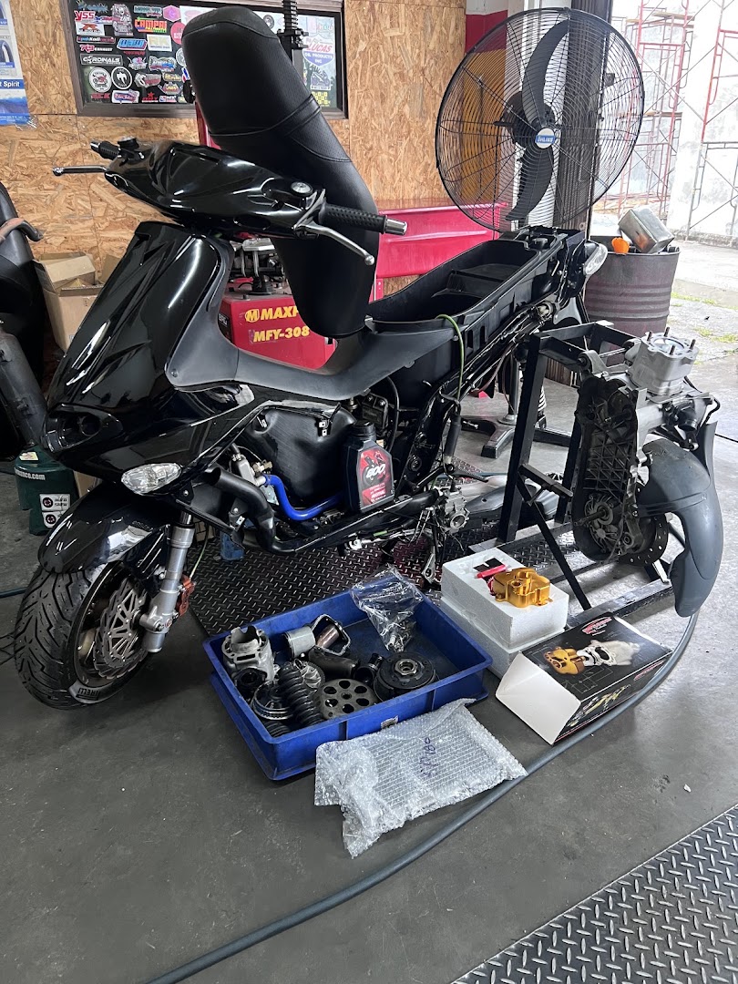 Ar Scooter Shop — photo 4