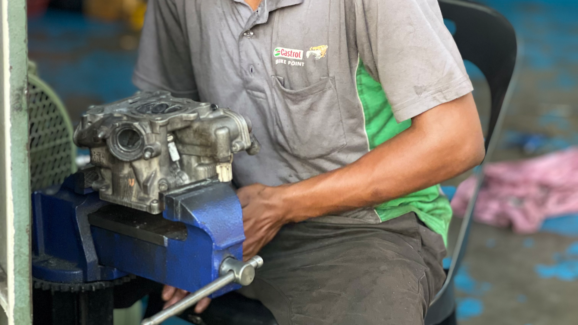 Bengkel motor Semabok in Malacca