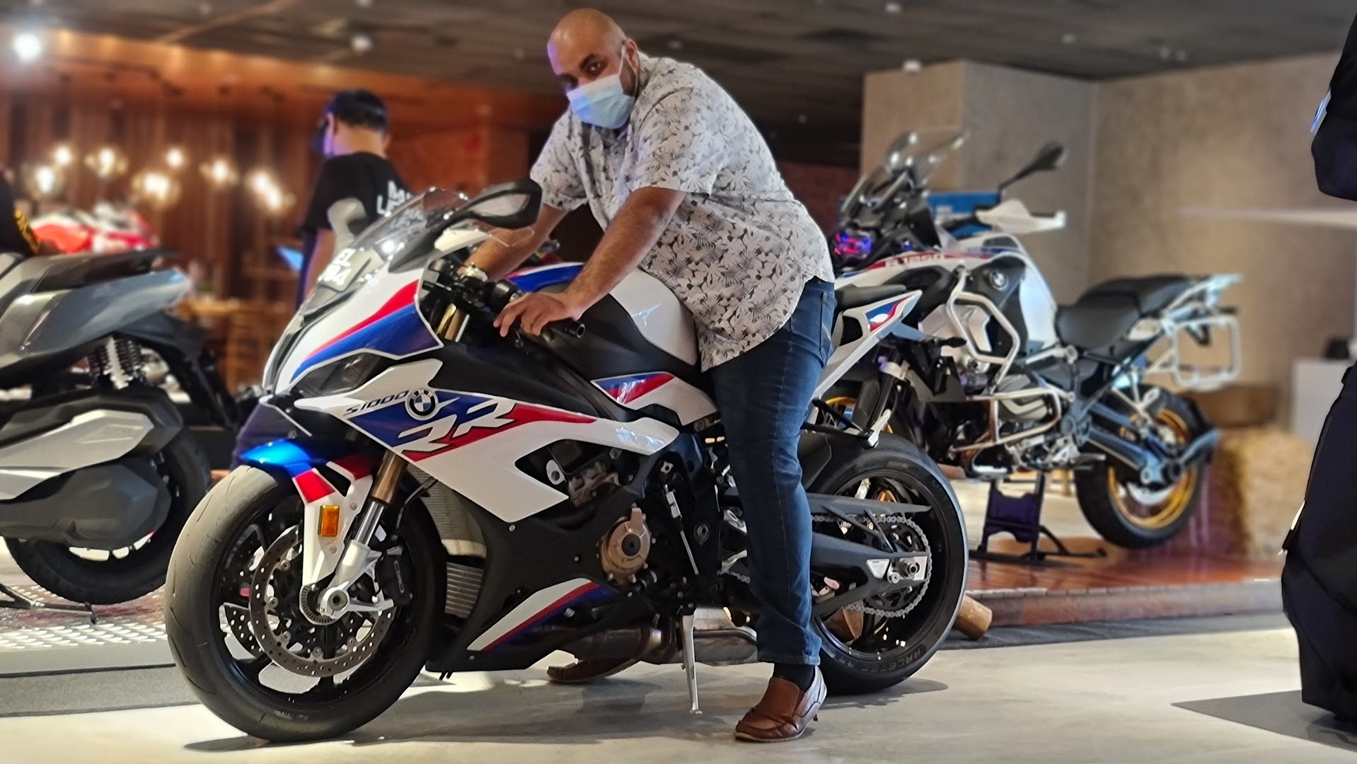 BMW Motorrad Auto Bavaria — photo 4