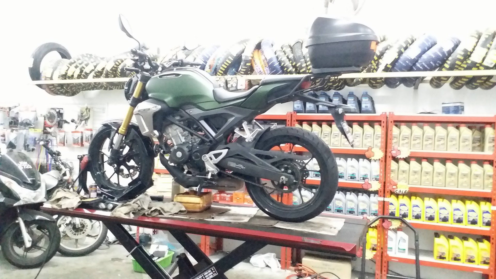 Soon Hong 27 Motor Trading in Gelang Patah