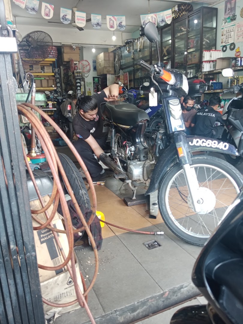 Bengkel Motosikal Along — photo 3