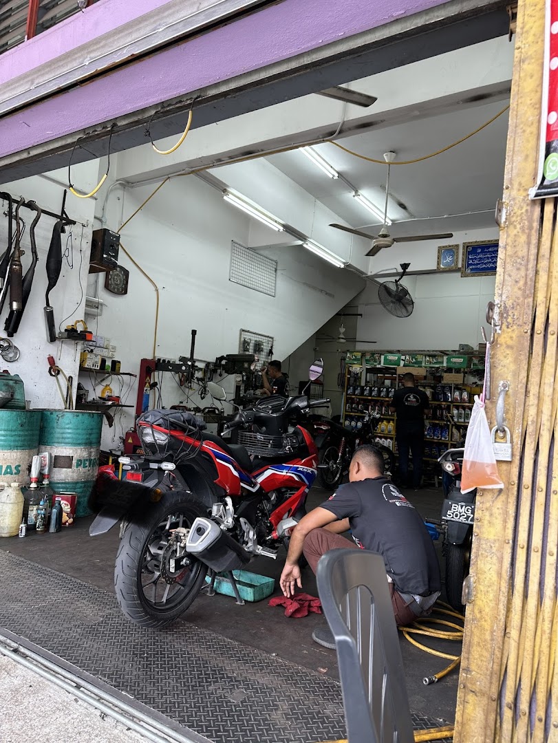 Castrol Bike Point - T T Jaya Motorparts Enterprise — photo 2