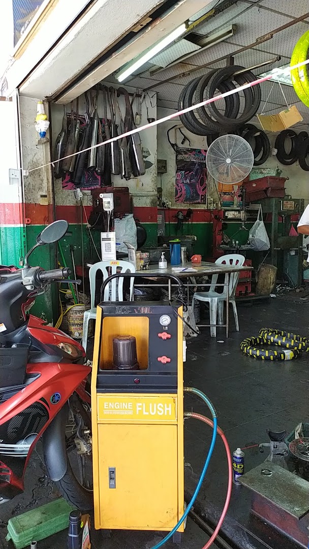 Castrol Bike Point - T T Jaya Motorparts Enterprise — photo 3