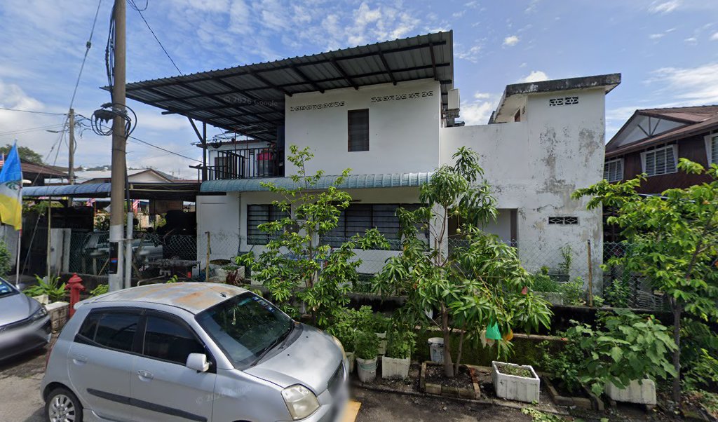 Ns auto garage in Gelugor