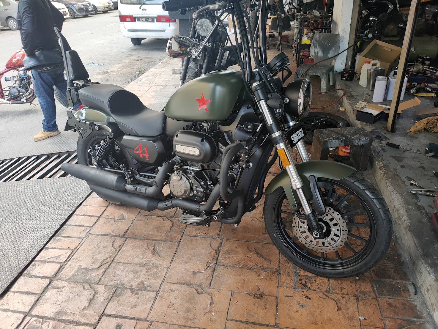BAD SOUL CYCLES & CUSTOM — photo 4