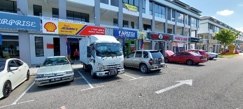 J TOP LUBE SDN BHD in Pasir Gudang