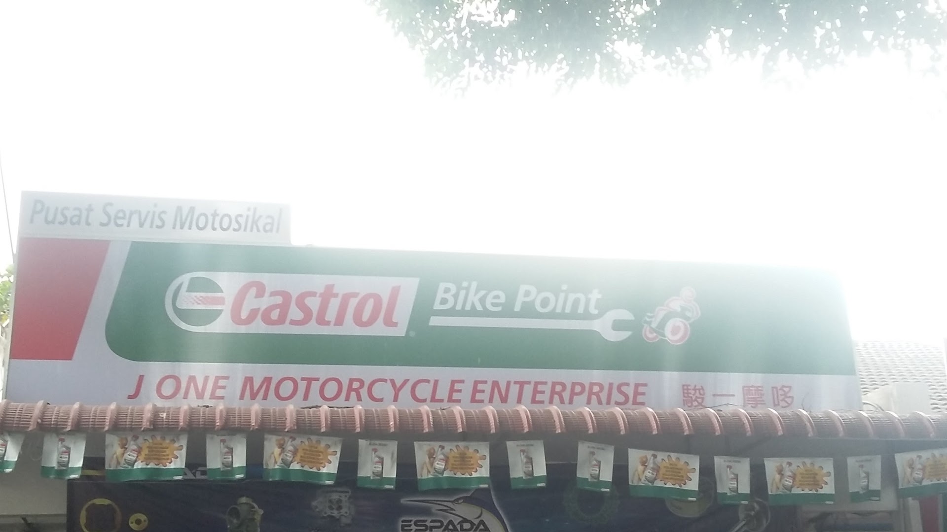 Castrol Bike Point J One Motorcycle Enterprise — photo 2