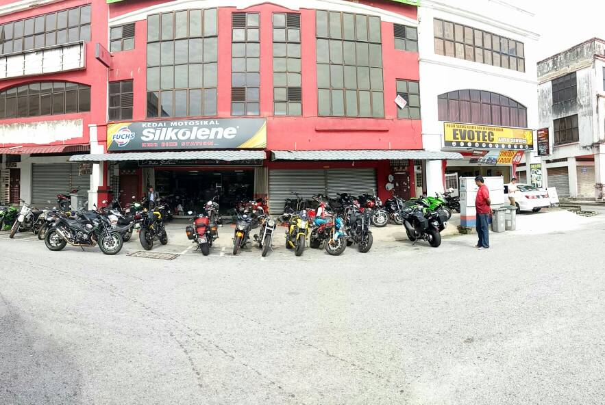 KMR BIKE STATION — photo 2