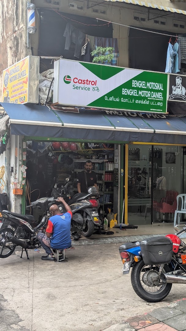 Bengkel Motor Daniel — photo 3