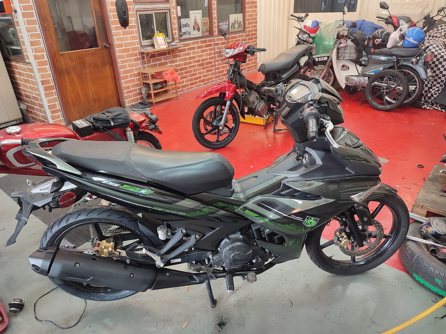 AW Touch Motor — photo 4