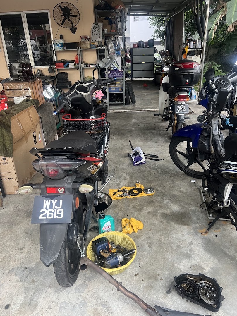 ABANG AWIE GARAGE in Ampang Jaya