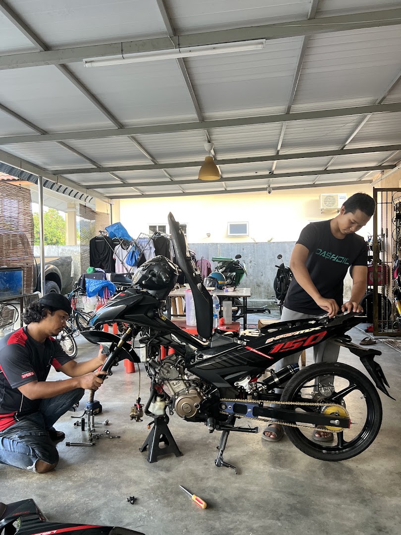 ABANG AWIE GARAGE — photo 3