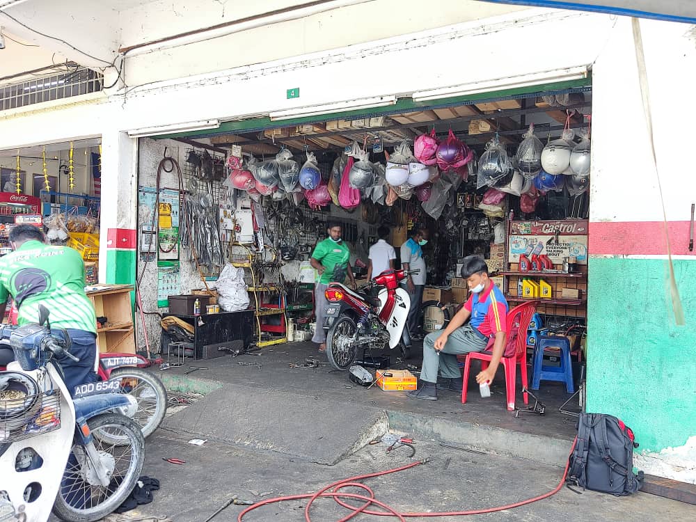Castrol Bike Point - Kedai Motor Sudagar in Sitiawan
