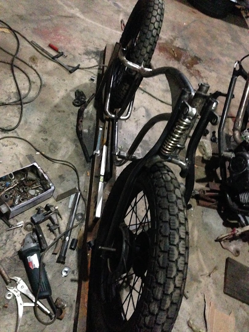 Abang Garage Motorcycle — photo 4
