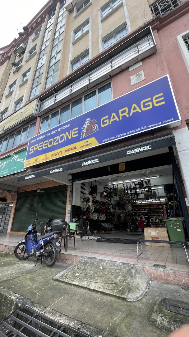 DashOil | Speedzone Garage Sdn Bhd in Wilayah Persekutuan