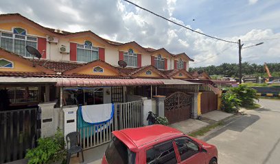 Awey garage in Kulai