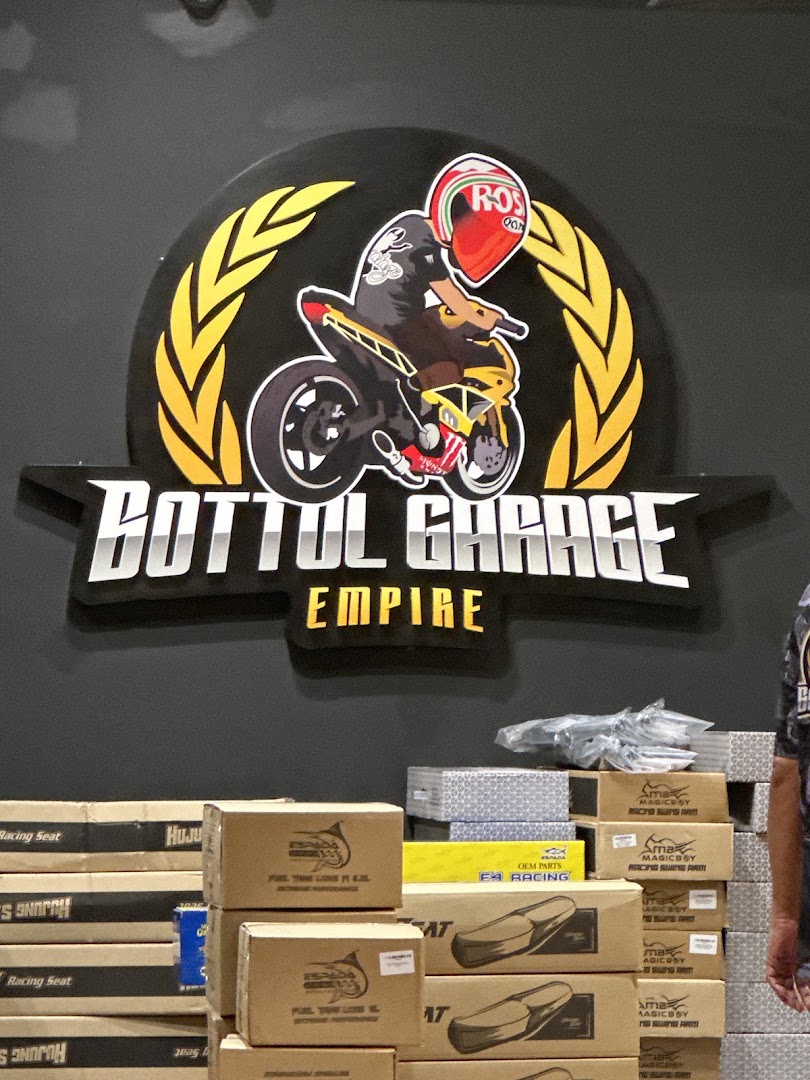 BOTTOL GARAGE SETAPAK — photo 2
