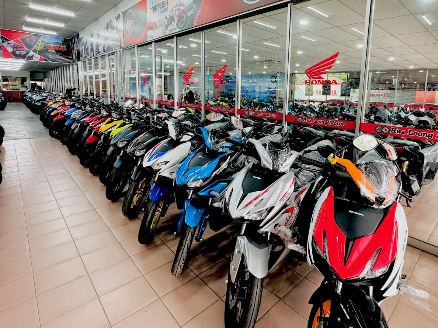 Hwa Loong Trading (M) Sdn. Bhd (HL Motor) — photo 3