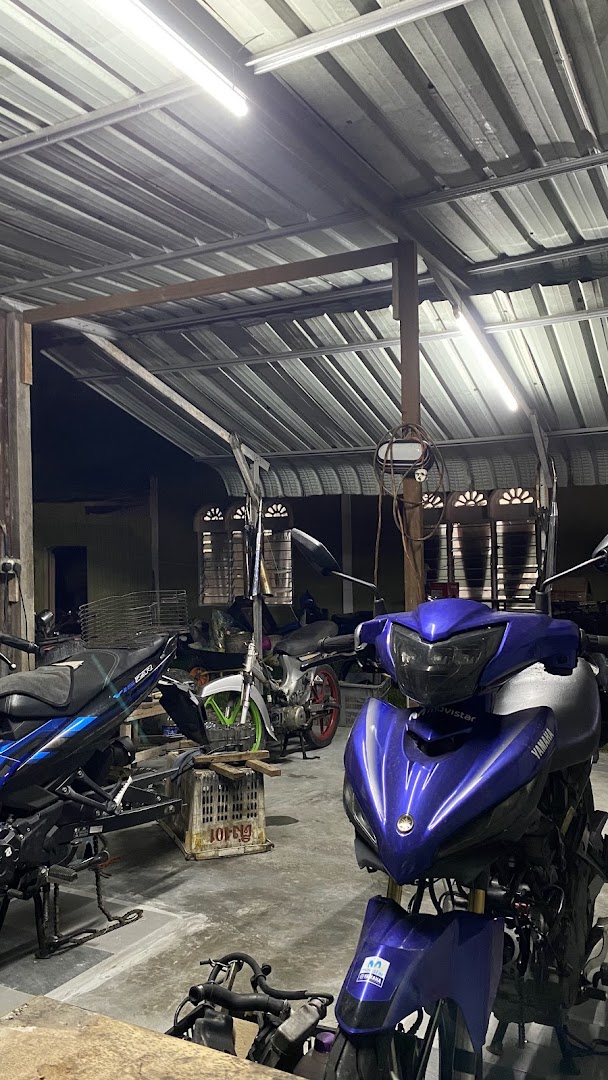 PAKTAM GARAGE — photo 2