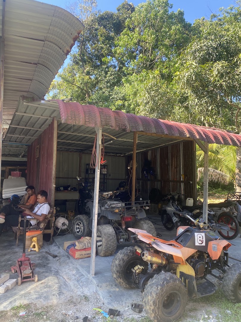 PAKTAM GARAGE — photo 3