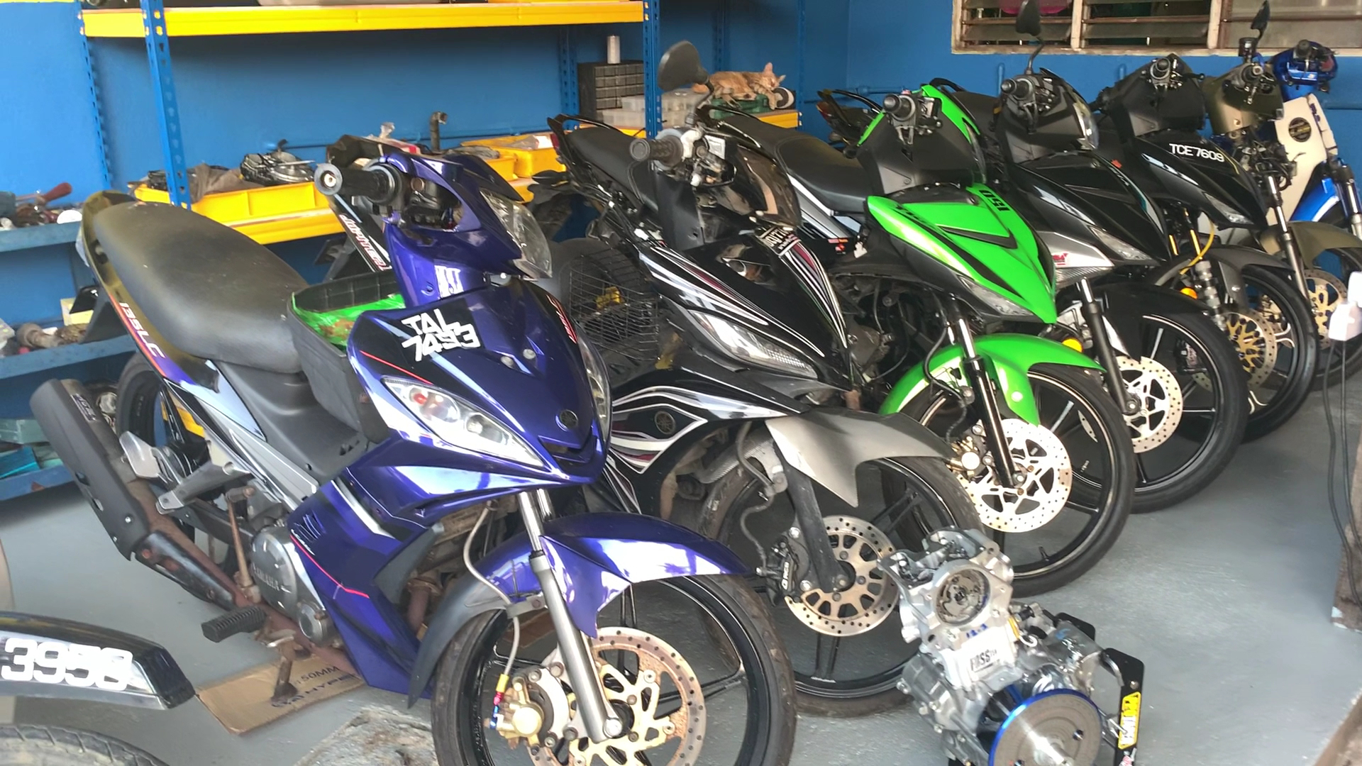 Mie Garage — photo 2