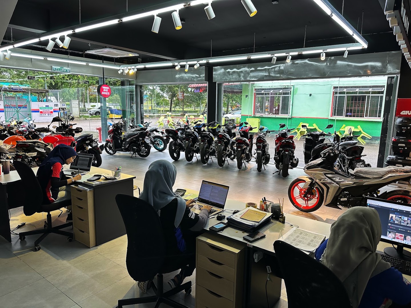 Ann Seng Motor — photo 2