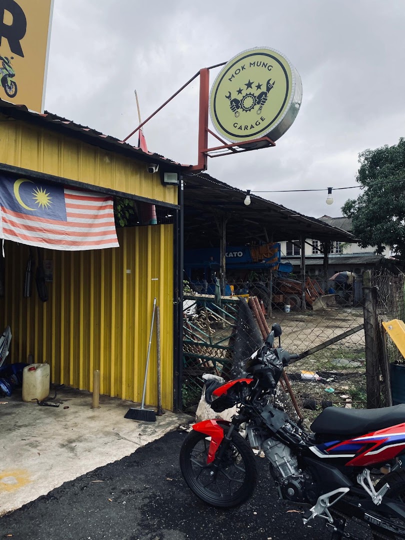 MOK MUNG GARAGE in Kuala Terengganu