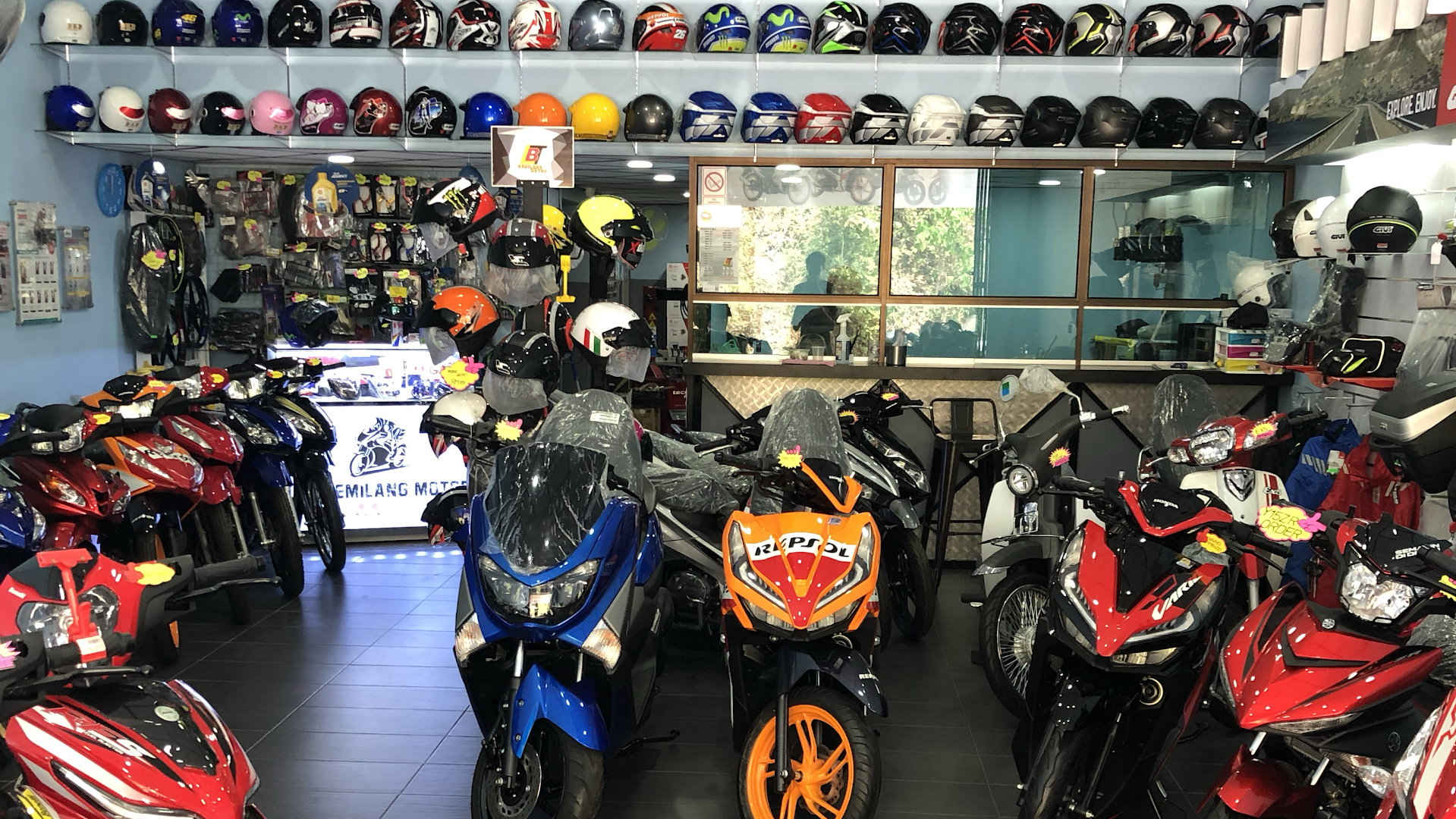 LBT GEMILANG MOTOR in Chukai