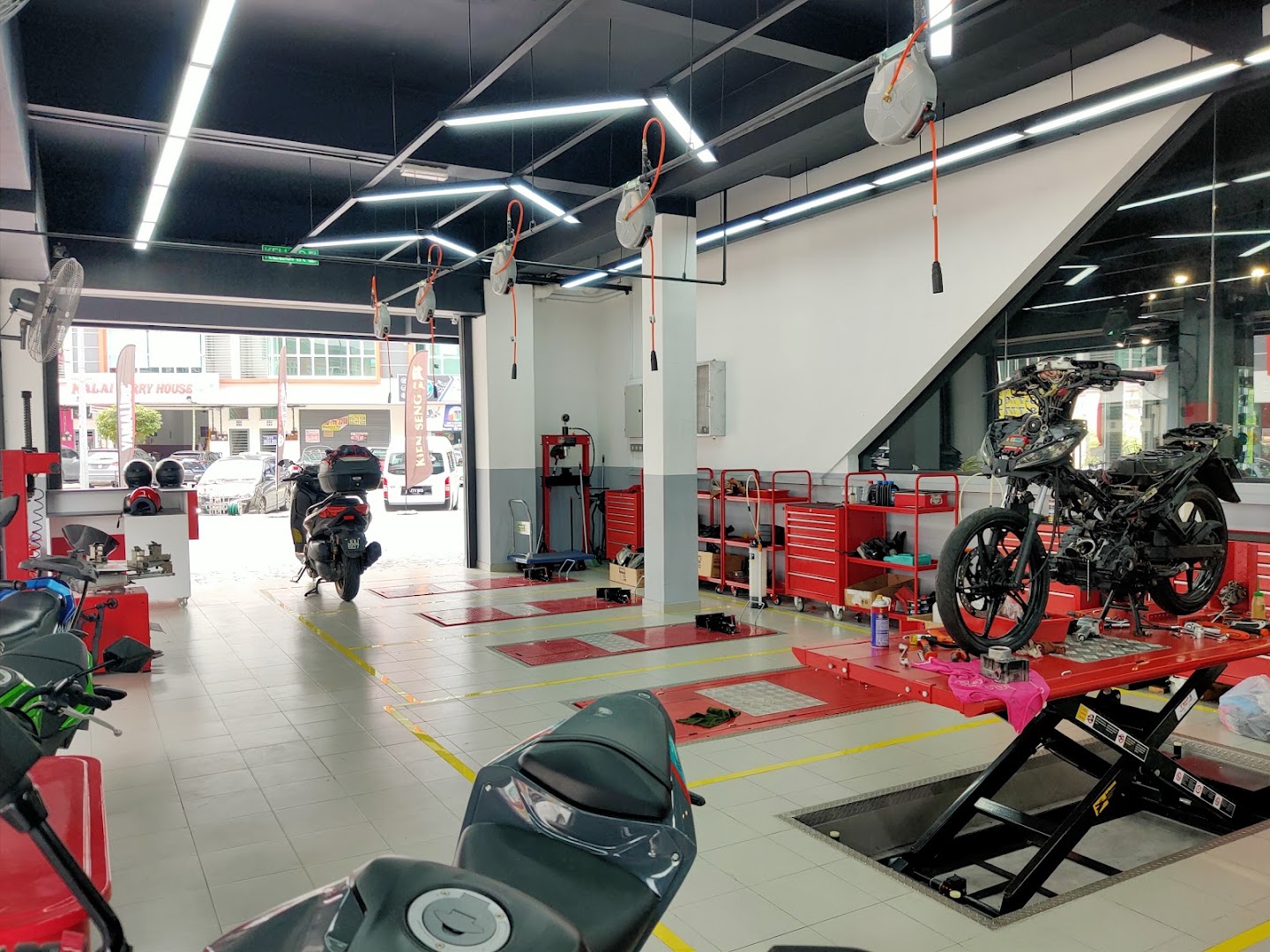 Kien Seng Motor Trading Sdn Bhd - Kulai — photo 3