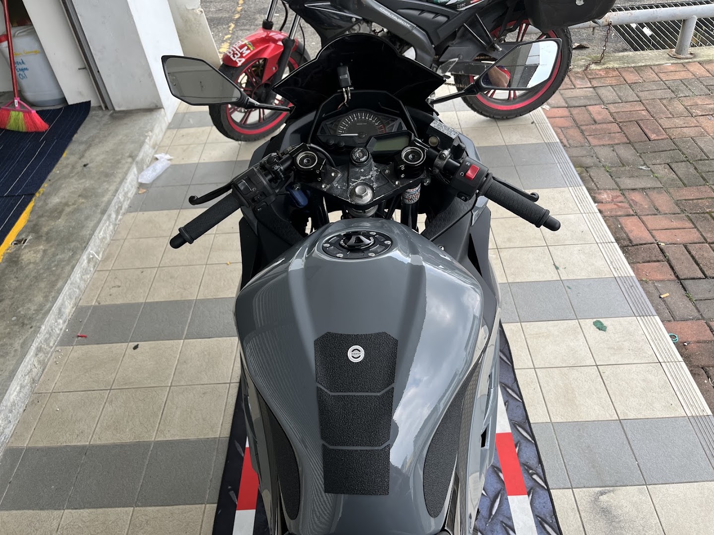 Brothers Garage — photo 3