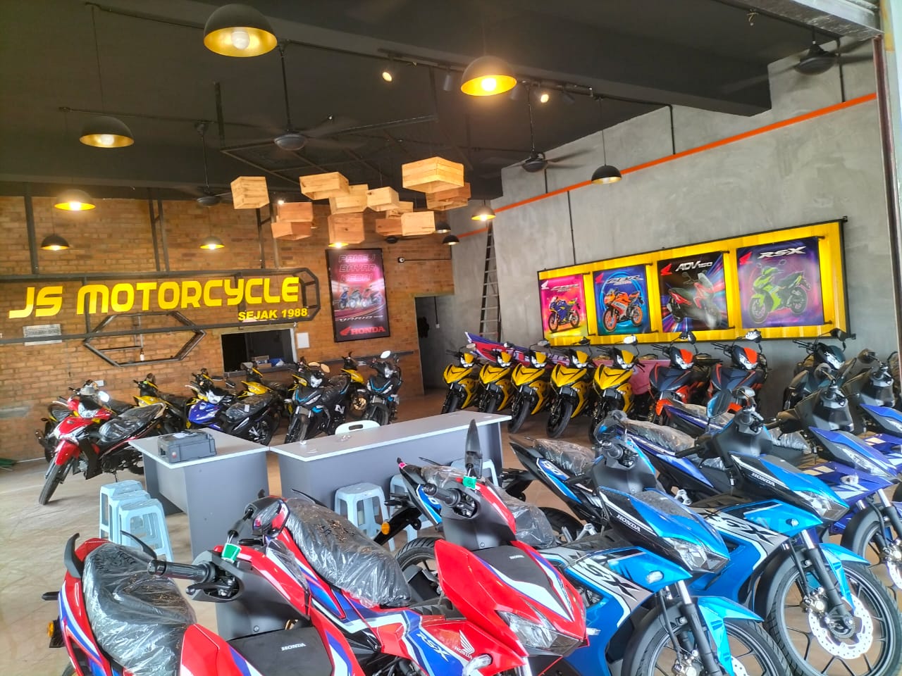 JS MOTORCYCLE SDN BHD ( TAMAN GEMILANG) — photo 3