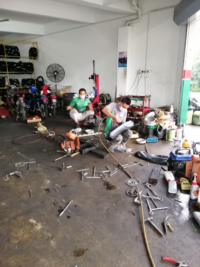 Castrol Bike Point - Kung Motor — photo 4